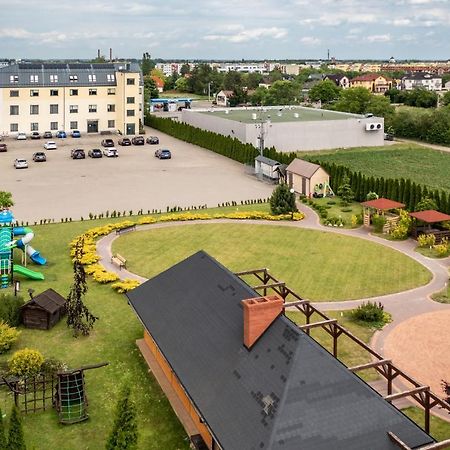Hotel Austeria Conference & Spa Ciechocinek Bagian luar foto